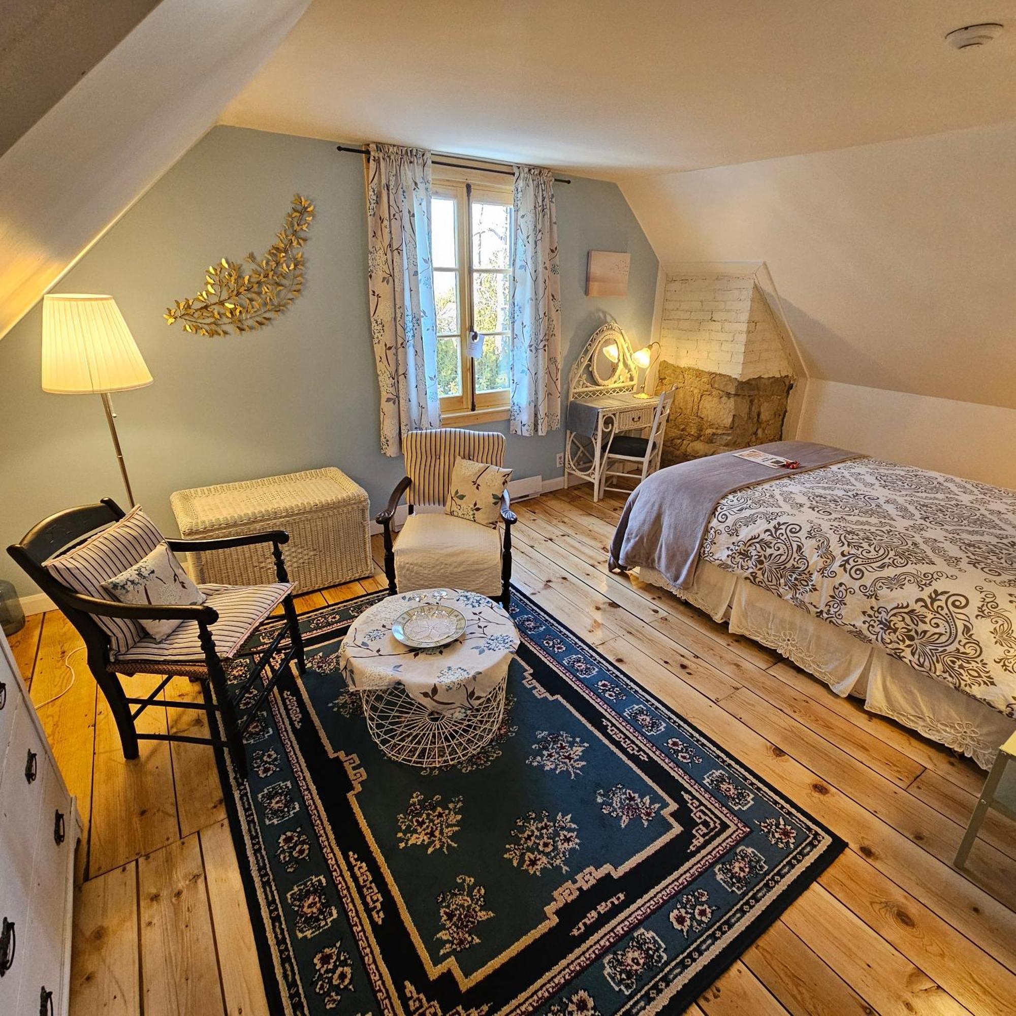Auberge La Chatelaine Ла-Мальбе Екстер'єр фото