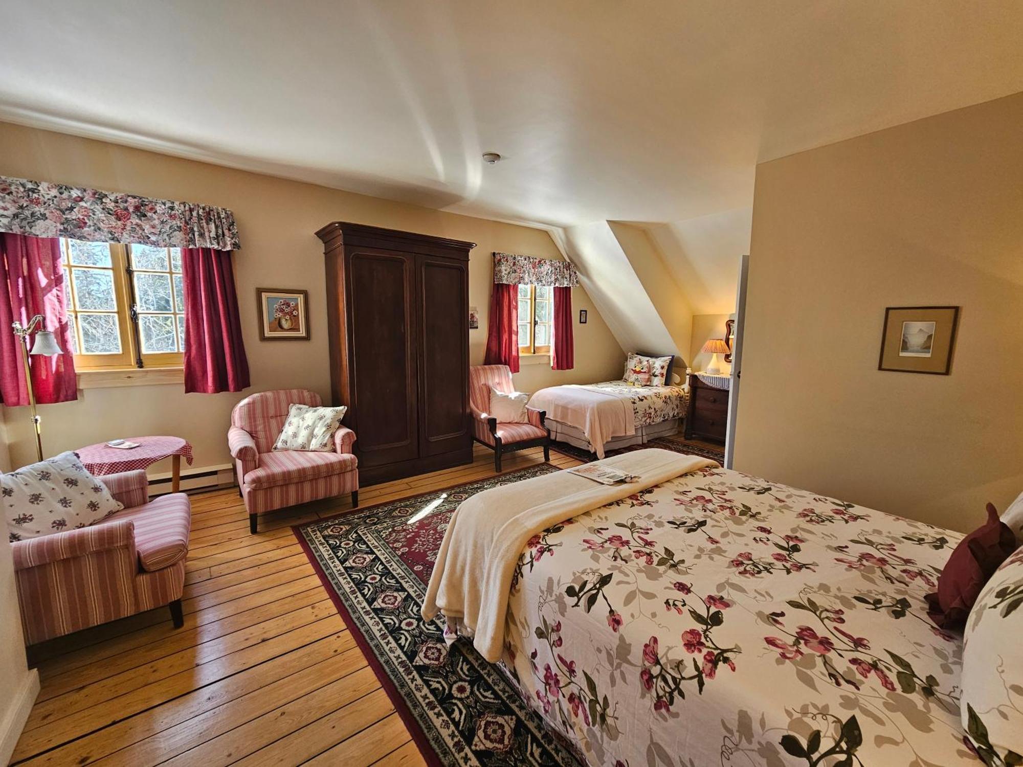 Auberge La Chatelaine Ла-Мальбе Екстер'єр фото